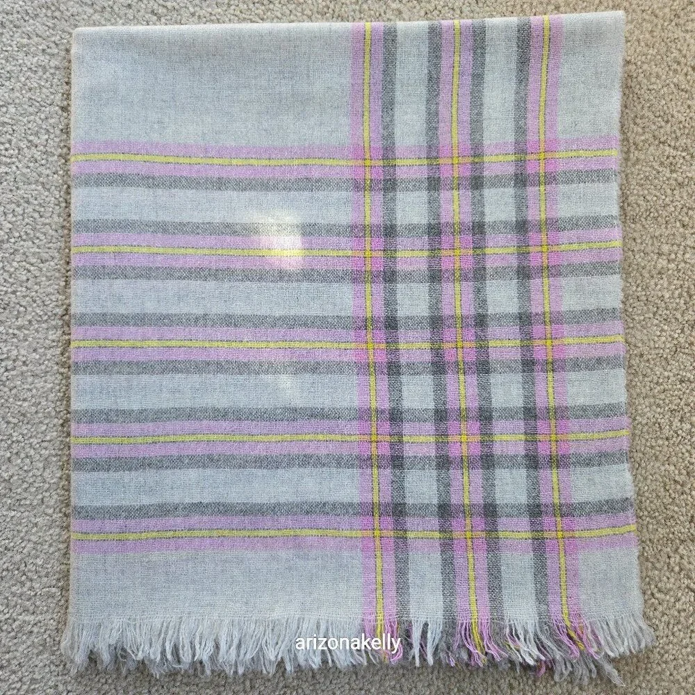 J. Crew Lightweight Wool Grey & Lavender Scarf *TINY TREATED HOLE* - Picture 1 of 14